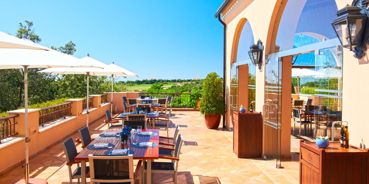 Grill Restaurant & Terrace at Monte Rei Golf & Country Club
