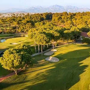 Golf Club, Air Shot, National Golf Club, Prestigious Venues