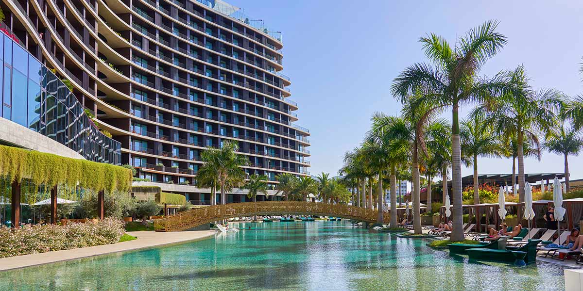 Pool and Exterior, Savoy Palace, Prestigious Venues