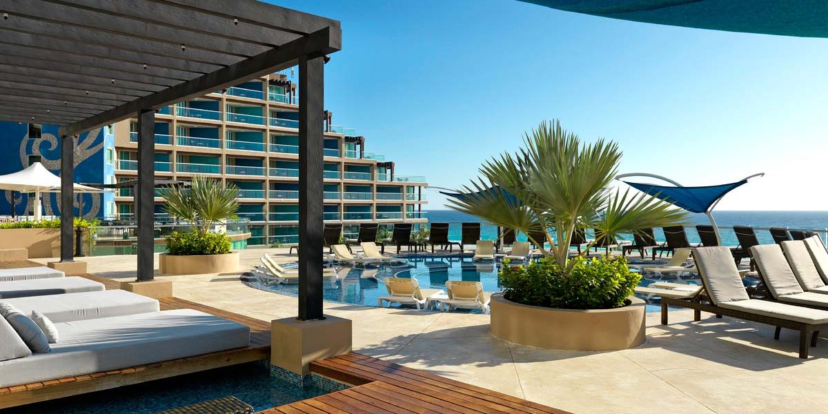 Breeze Terrace Lounge, HRH Cancun, Prestigious Venues