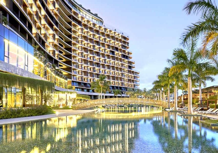 Exterior Pool, Savoy Palace, Prestigious Venues
