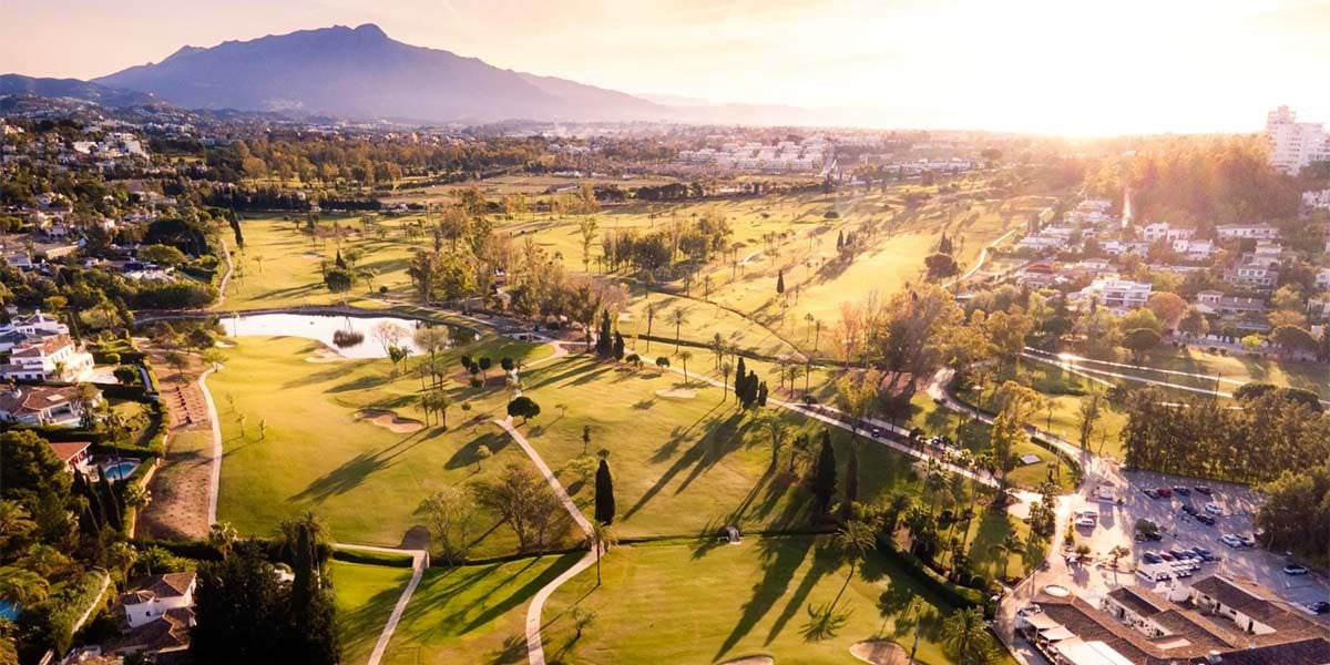 Golf Venue, El Paraiso, Prestigious Venues